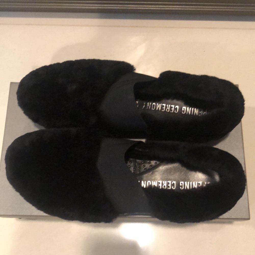 Opening ceremony- Furry platform leather shoes
